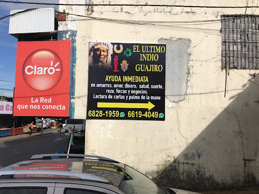 Farmacias Revilla Cinco Esquinas