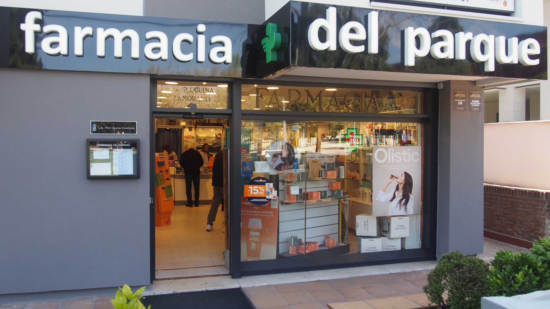 Mejores Farmacias en Parque Lefevre: Guía Actualizada 2024